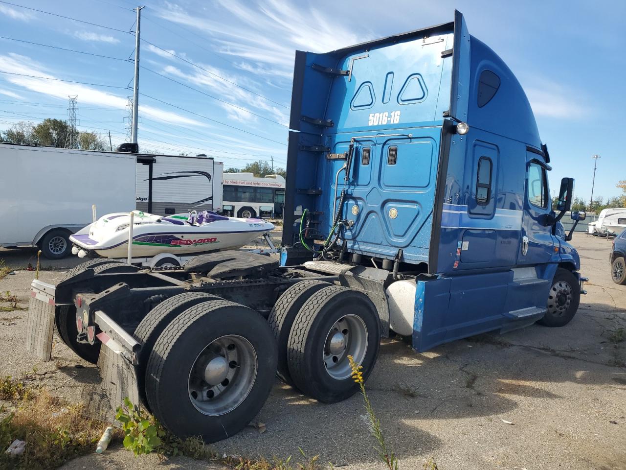 Lot #2893239680 2016 FREIGHTLINER CASCADIA 1