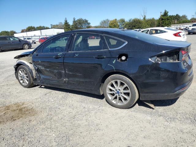 VIN 3FA6P0H7XHR199342 2017 Ford Fusion, SE no.2