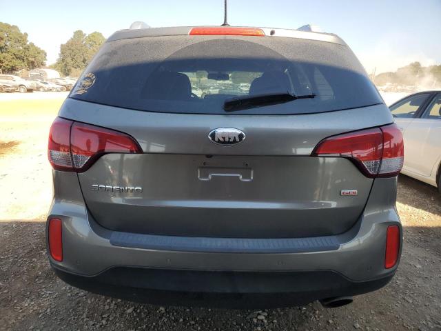 2015 KIA SORENTO LX - 5XYKT4A60FG551879