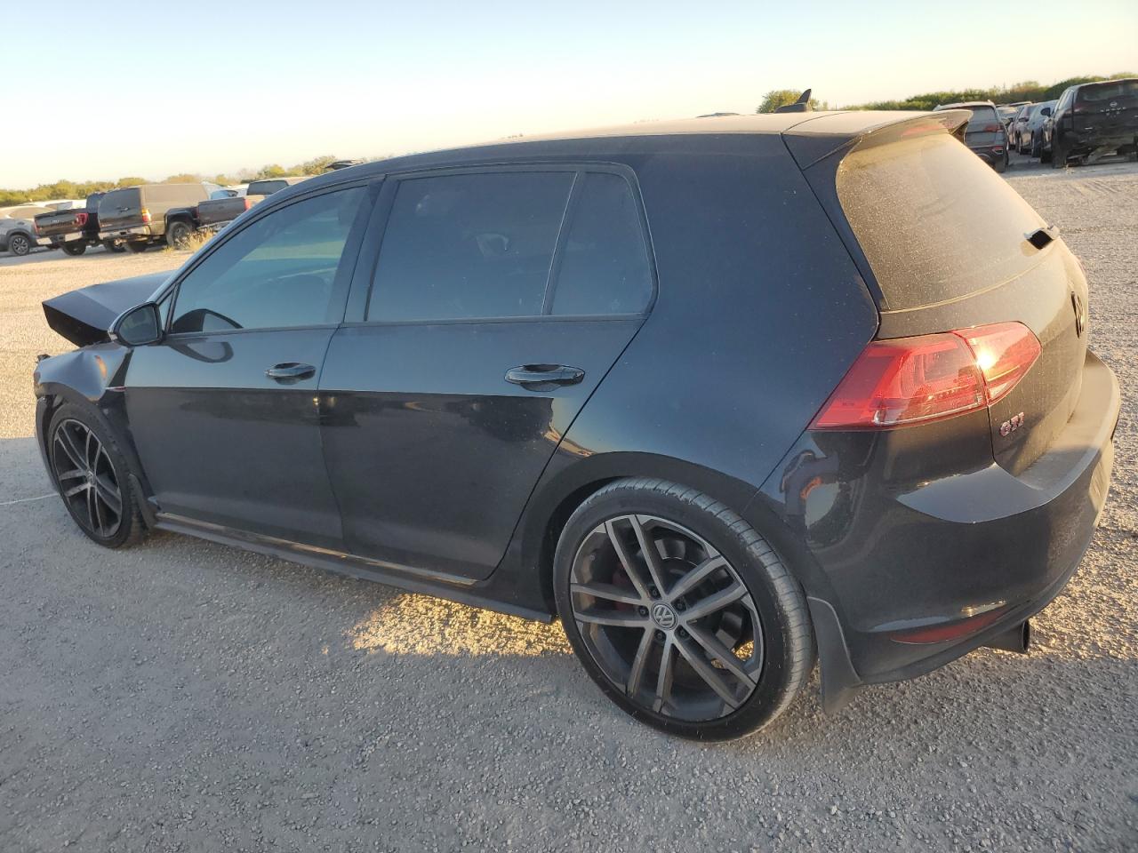 Lot #2928636789 2017 VOLKSWAGEN GTI S/SE