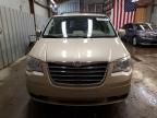 CHRYSLER TOWN & COU photo