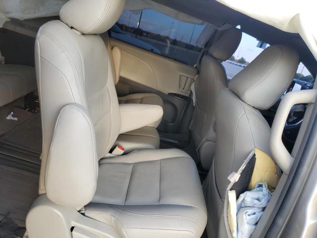 2015 TOYOTA SIENNA LE - 5TDKK3DC2FS529870