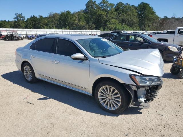 2016 VOLKSWAGEN PASSAT SE - 1VWBT7A31GC026730