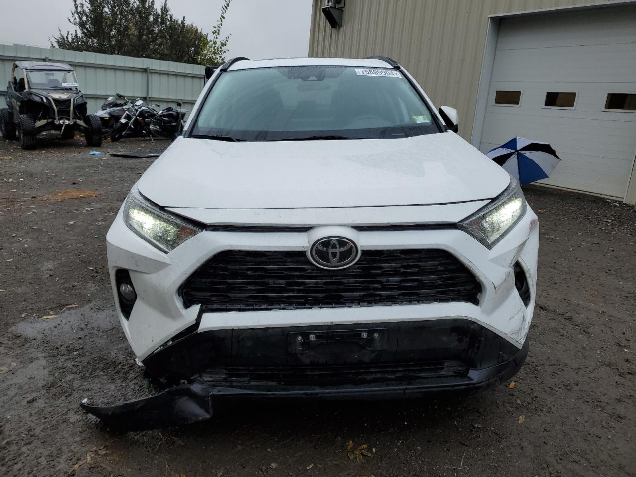 Lot #3030577864 2020 TOYOTA RAV4 XLE