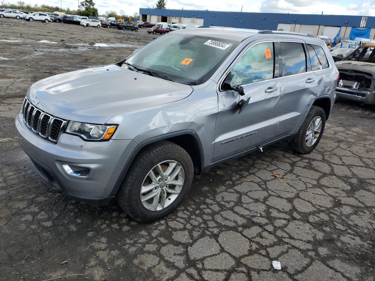  Salvage Jeep Grand Cherokee