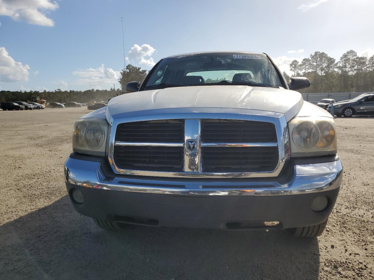 Lot #2945419474 2005 DODGE DAKOTA QUA