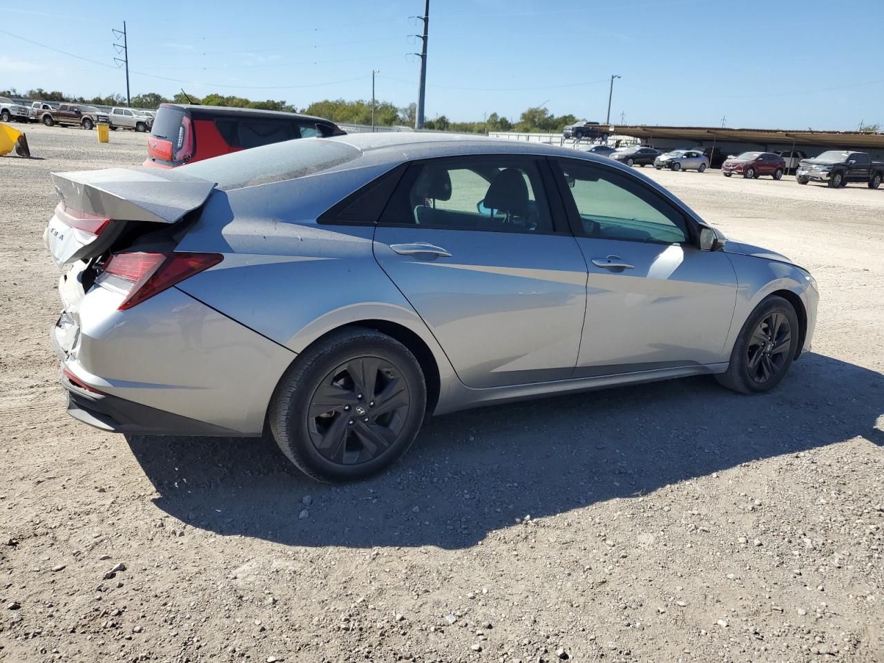 Lot #2996686562 2021 HYUNDAI ELANTRA SE