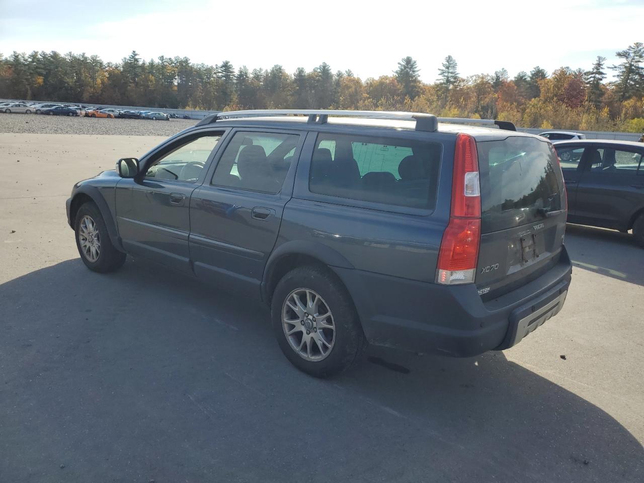 Lot #2921656111 2007 VOLVO XC70