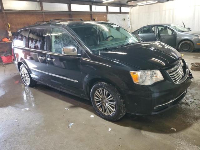 2015 CHRYSLER TOWN & COU - 2C4RC1CG4FR730053