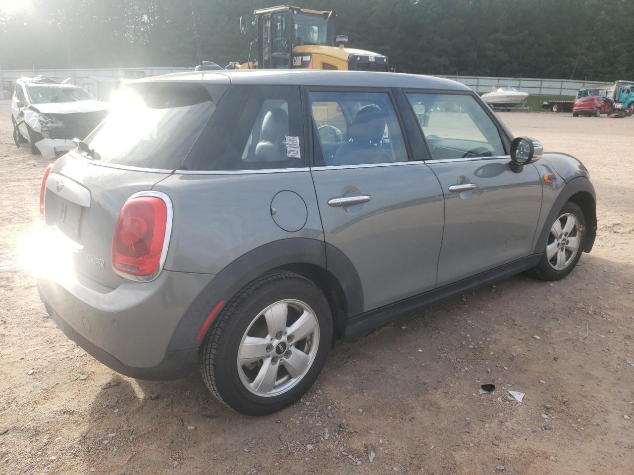 Lot #2955316476 2015 MINI COOPER