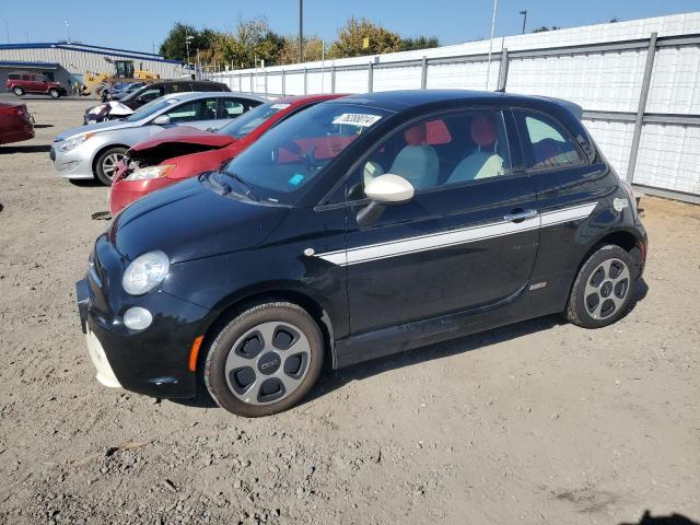 VIN 3C3CFFGE2DT744499 2013 Fiat 500, Electric no.1