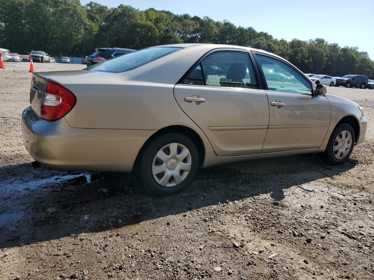 Lot #2918915597 2004 TOYOTA CAMRY LE