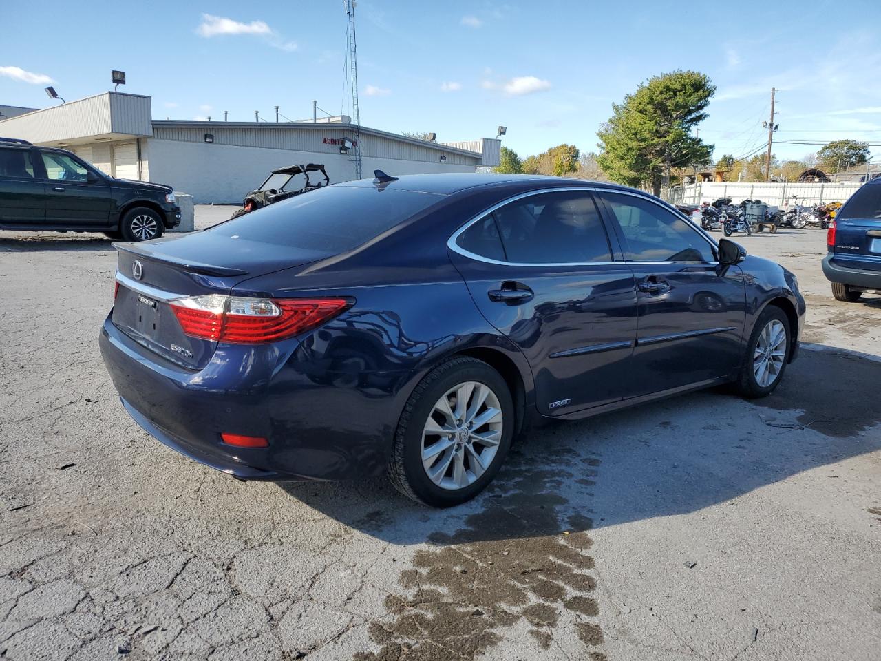 Lot #3030490464 2014 LEXUS ES 300H