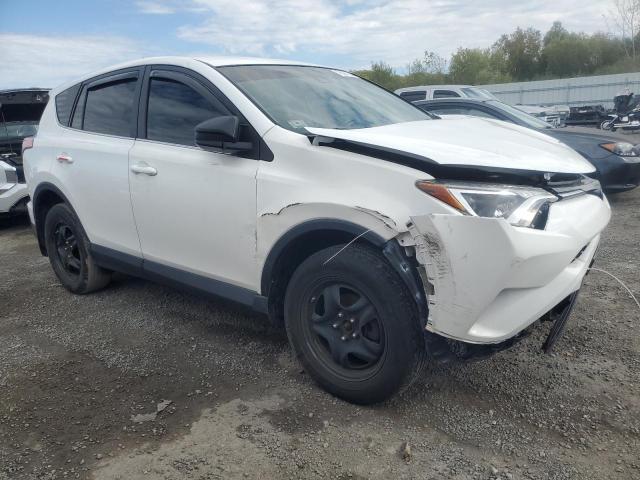 VIN 2T3BFREV4JW852879 2018 Toyota RAV4, LE no.4