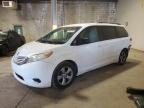 TOYOTA SIENNA LE снимка