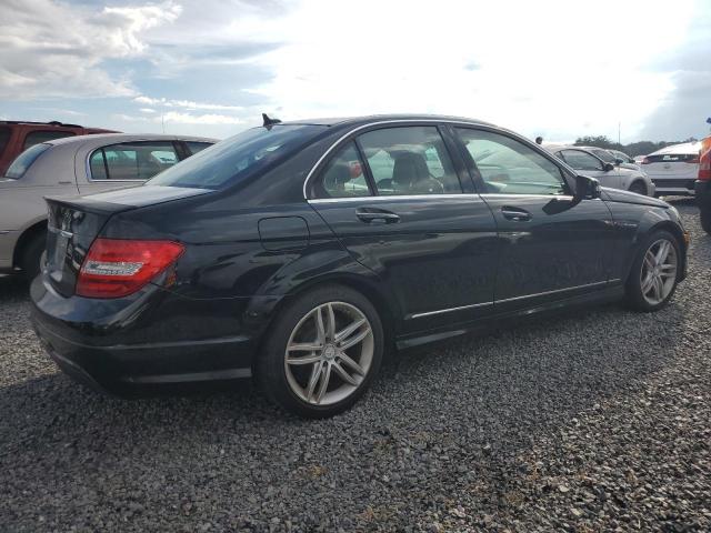 VIN WDDGF4HB1EA945749 2014 Mercedes-Benz C-Class, 250 no.3