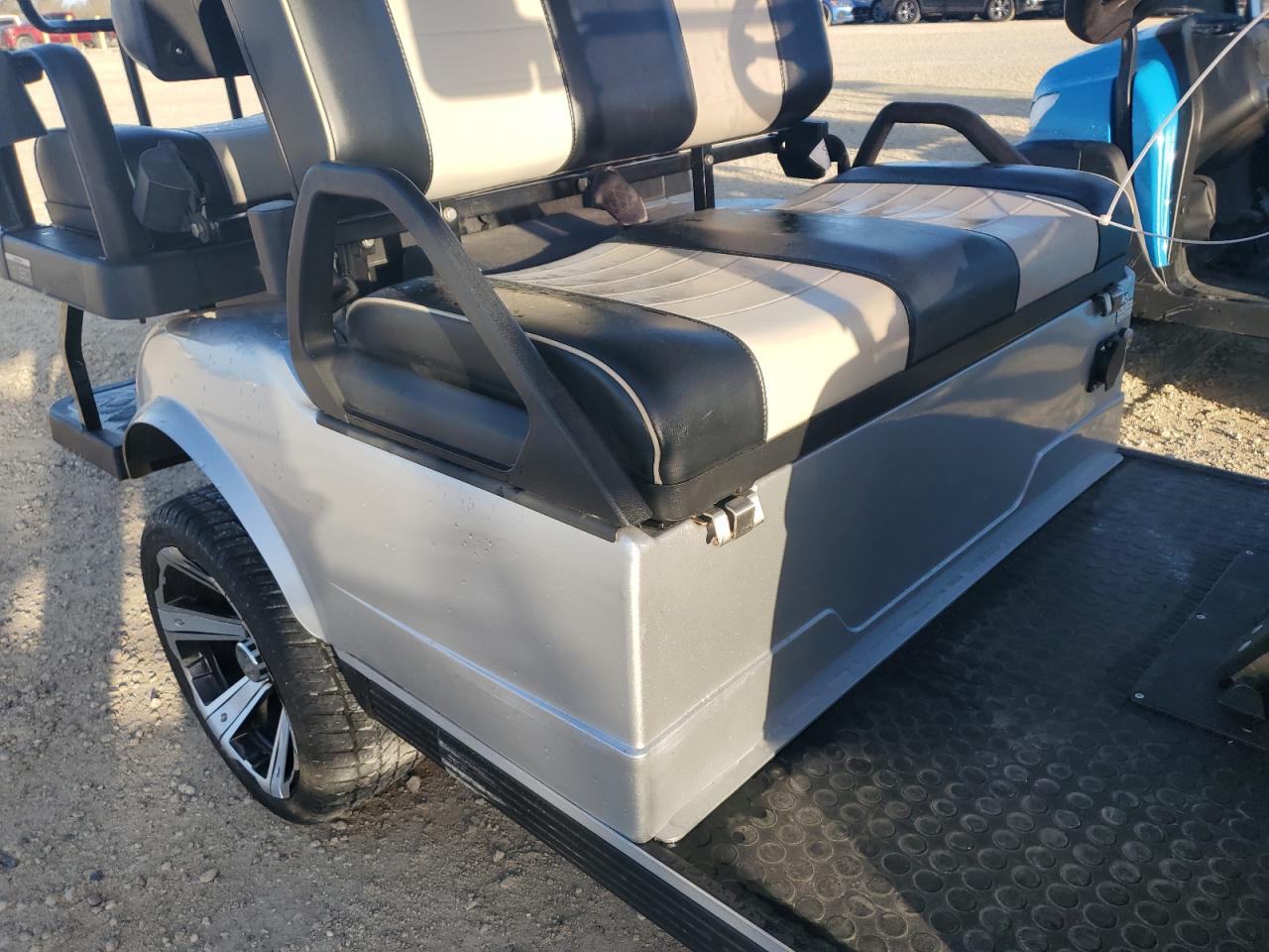 Lot #3048413081 2023 EVOL GOLF CART