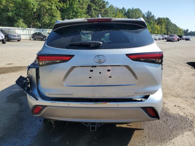 VIN 5TDFZRAH1LS019165 2020 Toyota Highlander, Platinum no.6