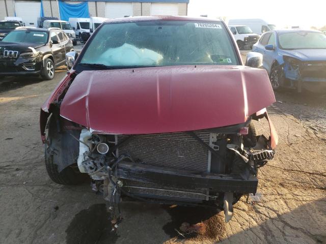 2015 CHRYSLER TOWN & COU - 2C4RC1CG2FR515206