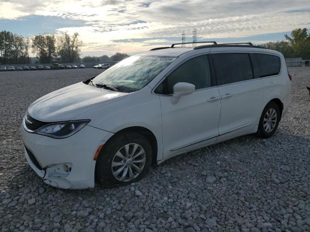 VIN 2C4RC1BG8HR533889 2017 Chrysler Pacifica, Touri... no.1