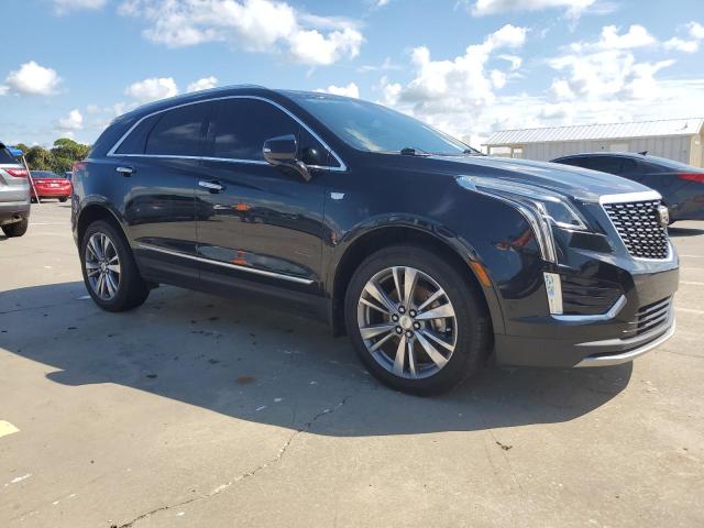 VIN 1GYKNCRS3LZ173537 2020 Cadillac XT5, Premium Lu... no.4