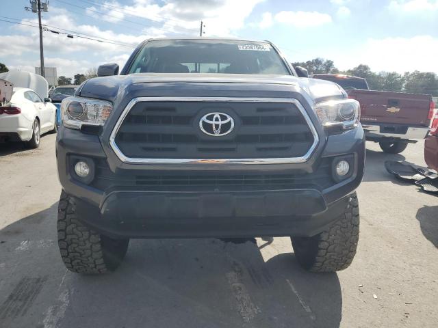 VIN 5TFAZ5CNXHX051877 2017 Toyota Tacoma, Double Cab no.5