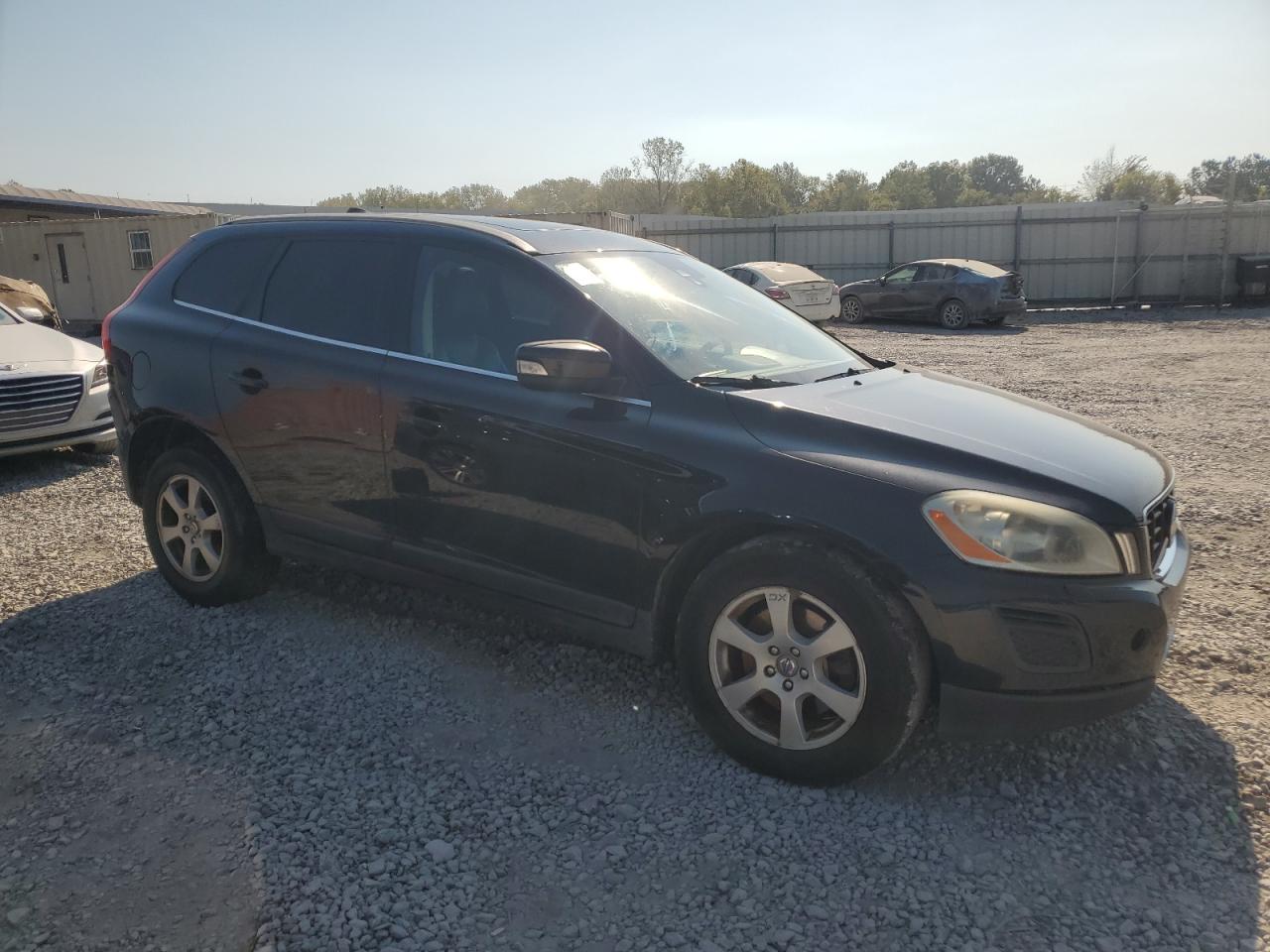 Lot #2893082756 2011 VOLVO XC60 3.2