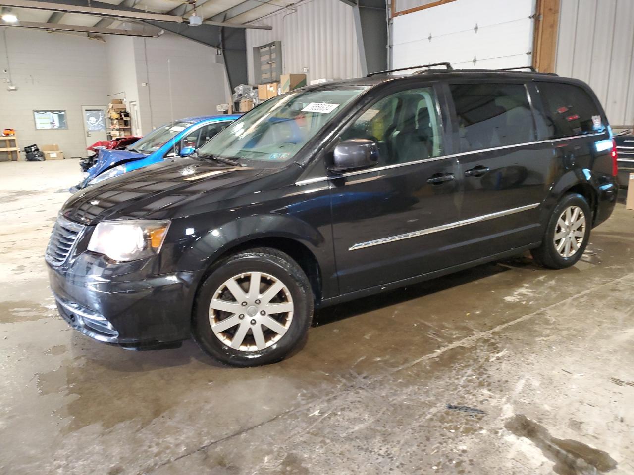 Chrysler Town and Country 2015 Touring