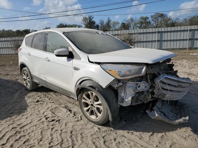 VIN 1FMCU0G94KUB34152 2019 FORD ESCAPE no.4