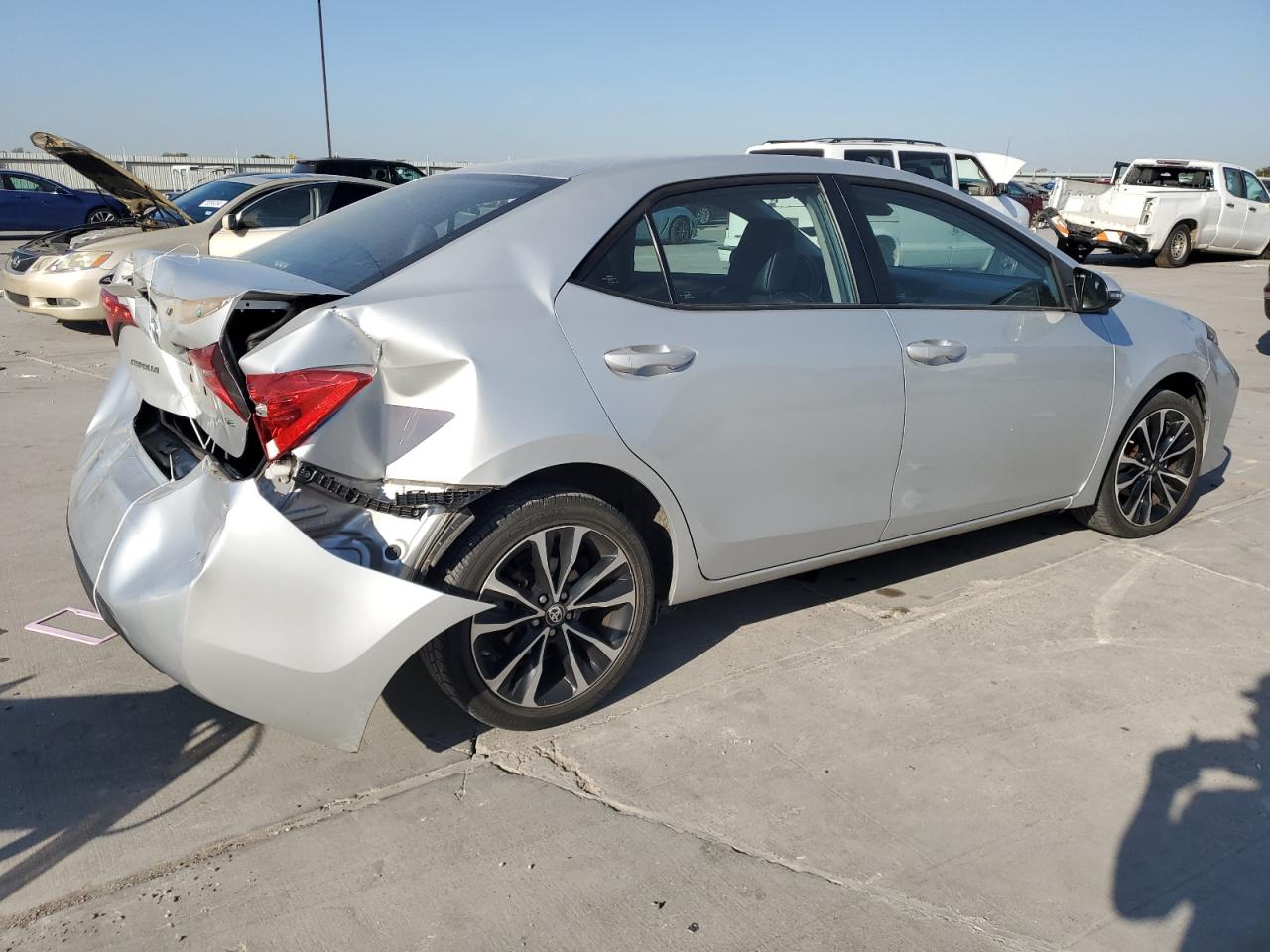 Lot #2953145681 2019 TOYOTA COROLLA L