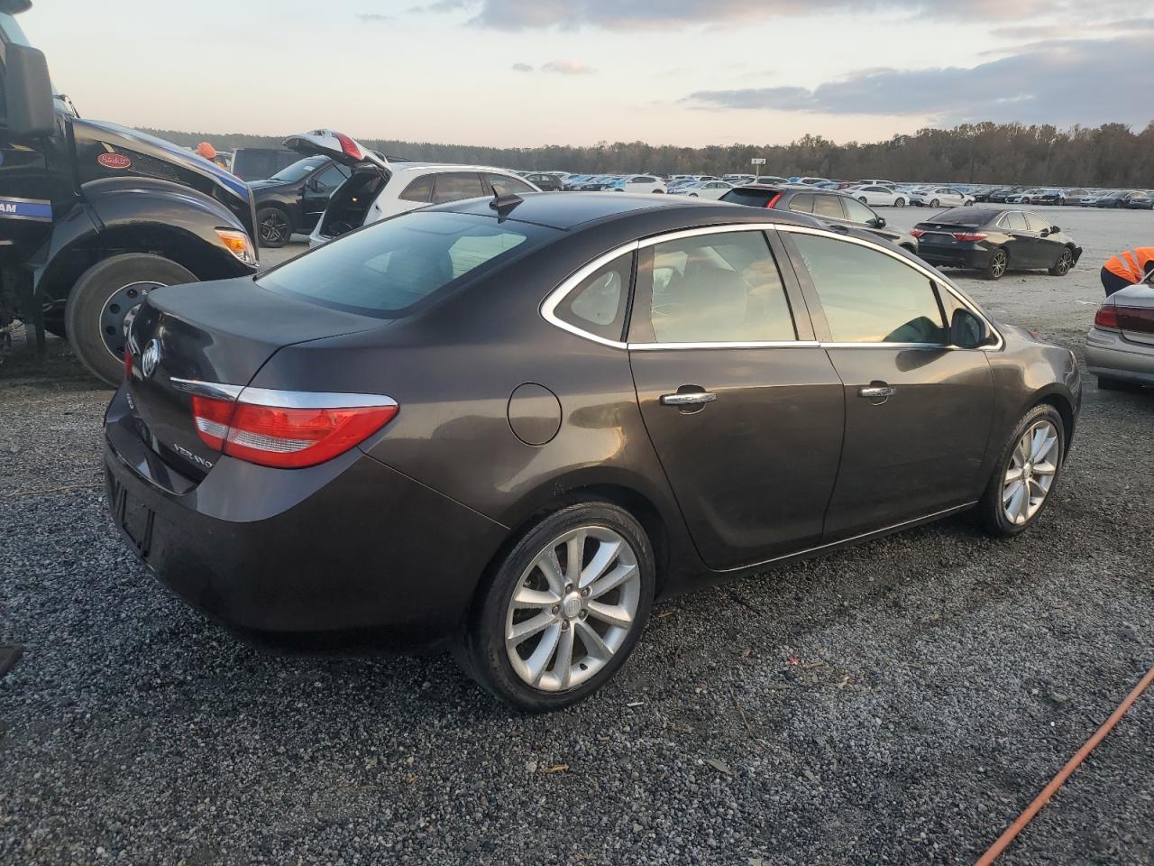 Lot #2943004379 2014 BUICK VERANO