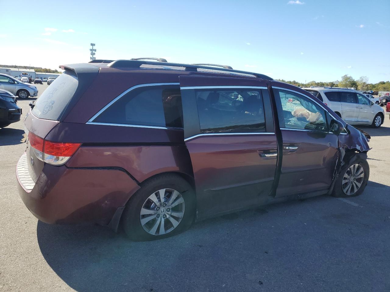 Lot #3030638094 2016 HONDA ODYSSEY EX