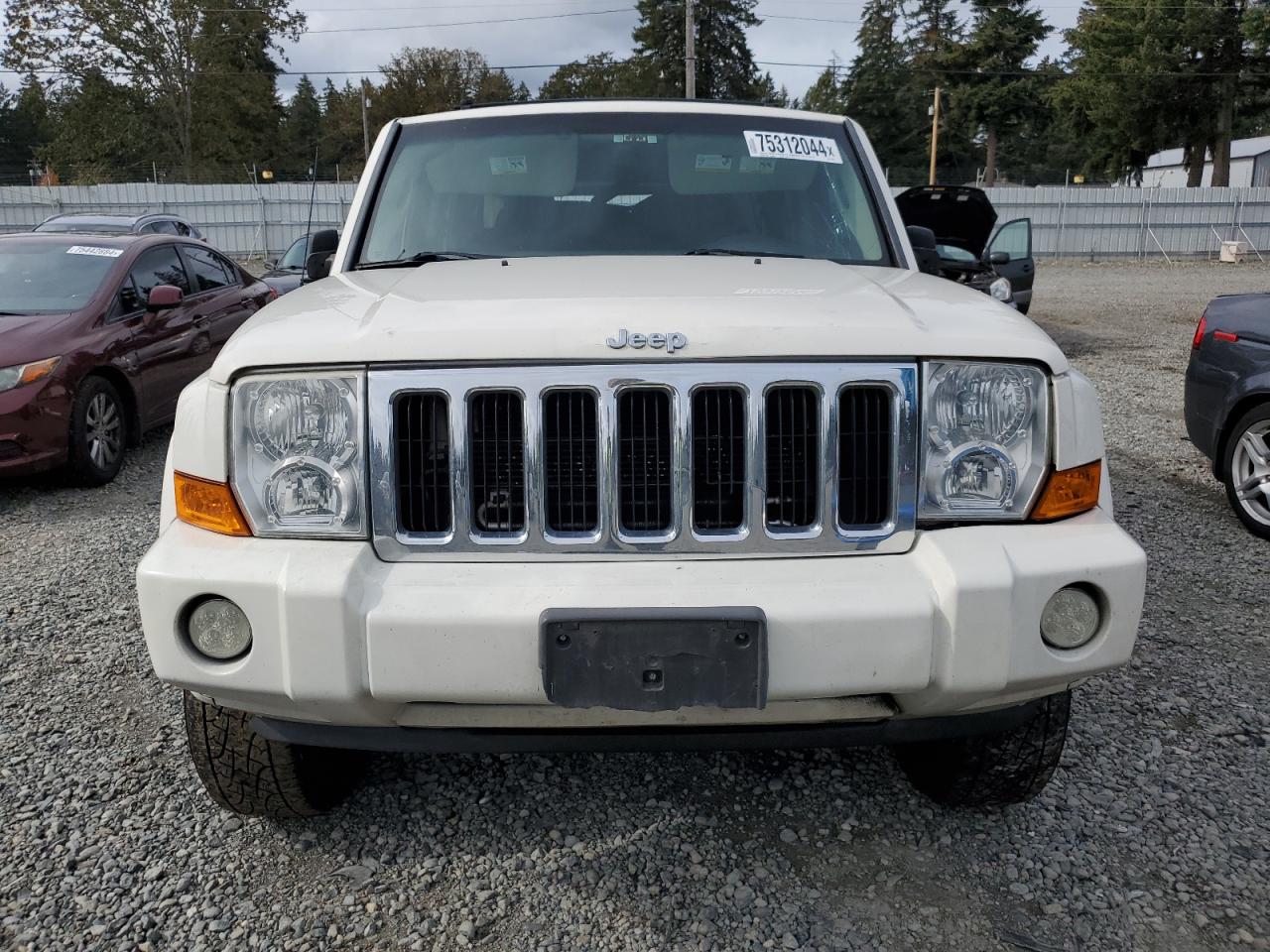 Lot #3051349660 2010 JEEP COMMANDER