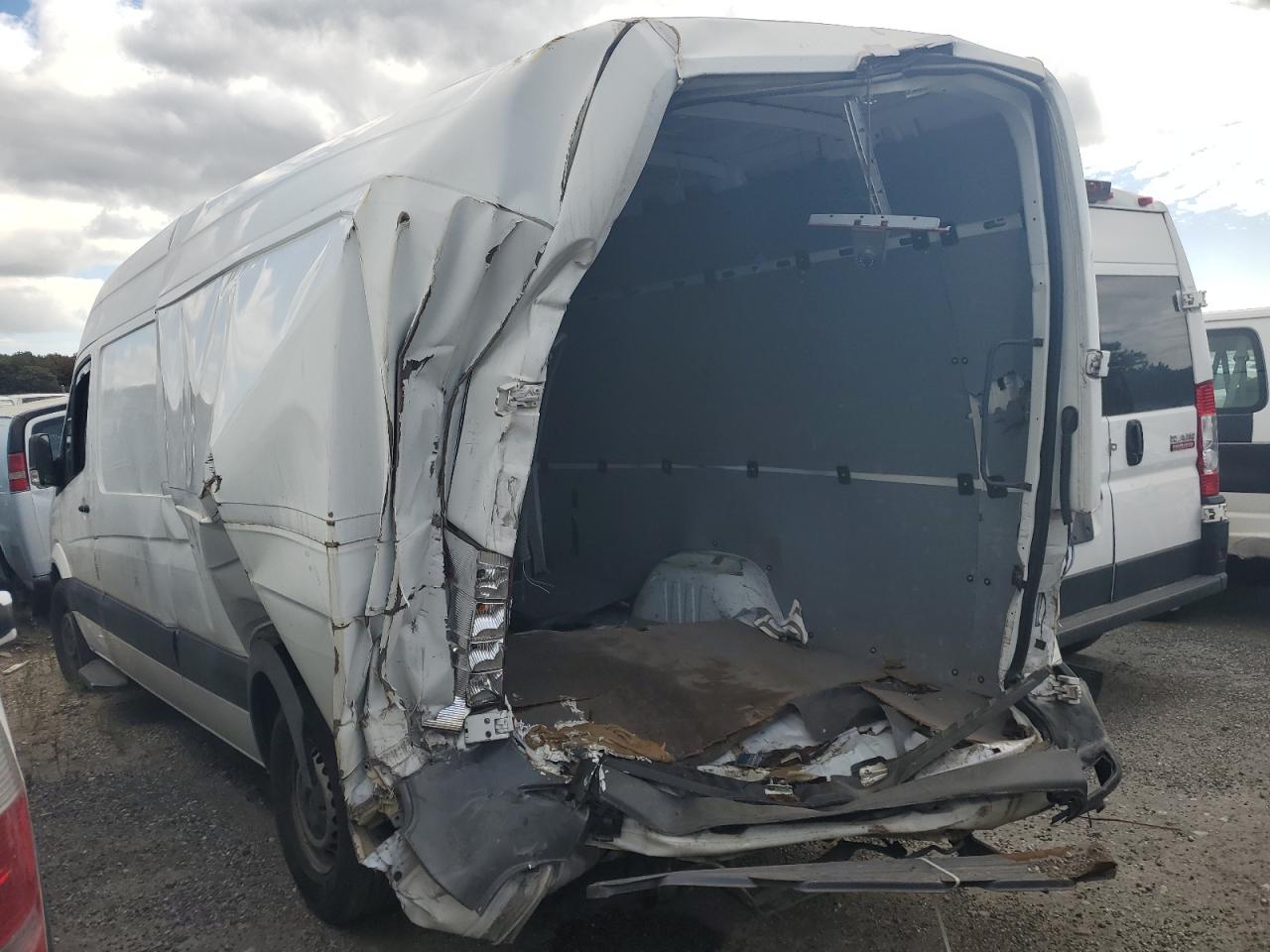 MERCEDES-BENZ SPRINTER 2500