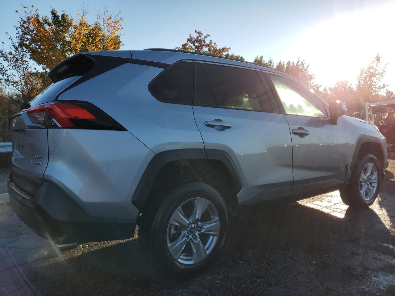 Lot #2926272477 2022 TOYOTA RAV4 XLE