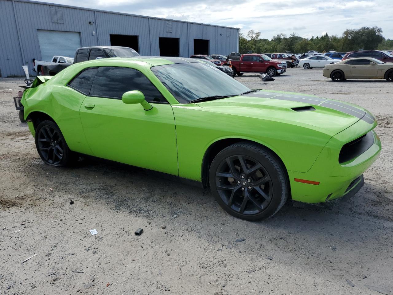 Lot #3028617917 2023 DODGE CHALLENGER