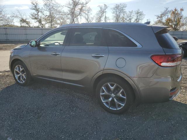 VIN 5XYPKDA56JG393203 2018 KIA Sorento, SX no.2