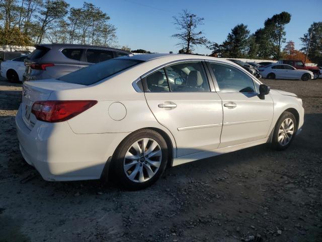 VIN 4S3BNAD63F3006400 2015 Subaru Legacy, 2.5I Premium no.3