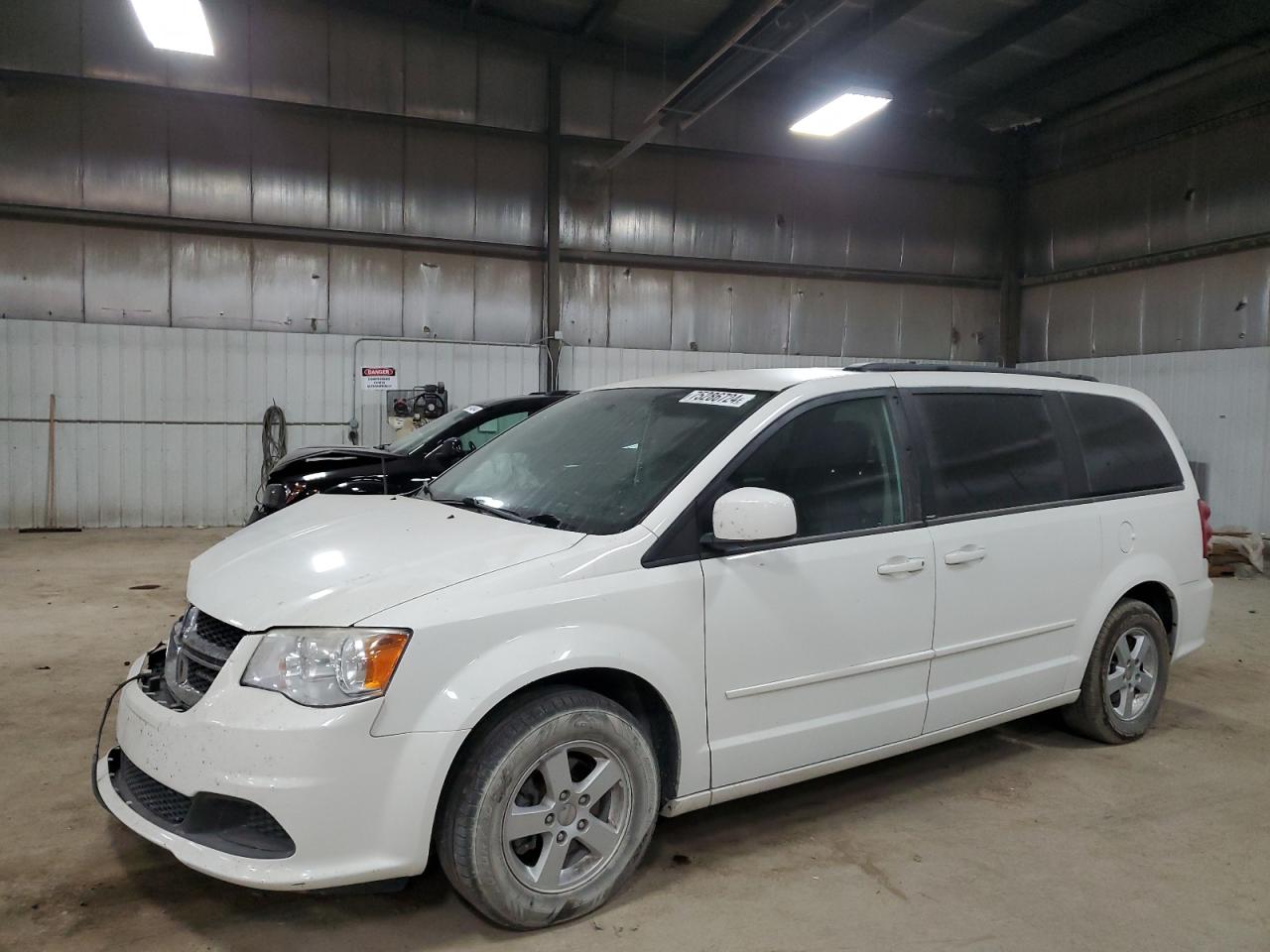 Lot #2940721382 2013 DODGE GRAND CARA