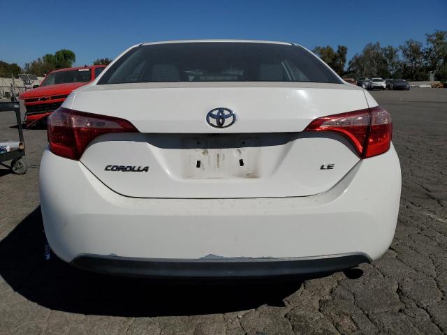 VIN 2T1BURHE1JC072429 2018 Toyota Corolla, L no.6