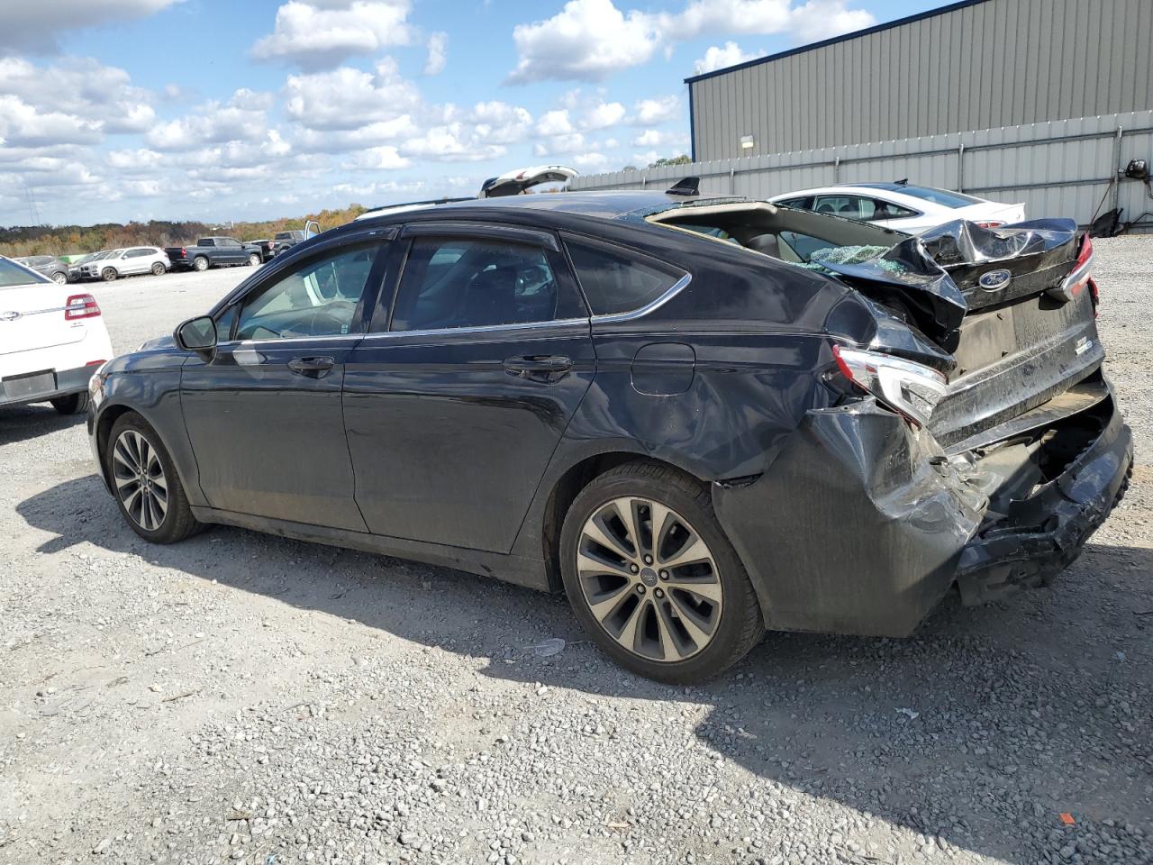 Lot #2945647169 2019 FORD FUSION SE