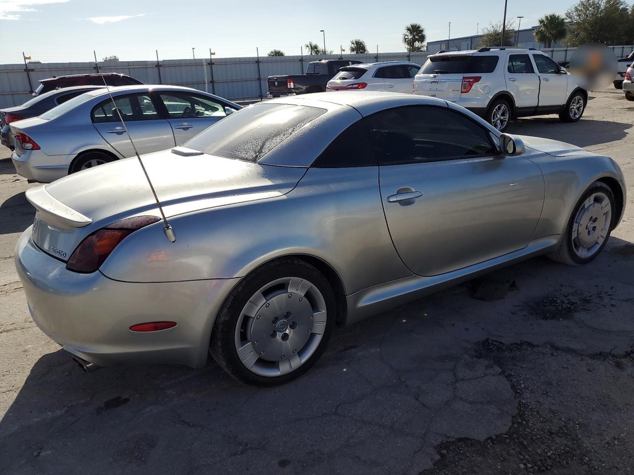 Lot #2978840944 2002 LEXUS SC 430