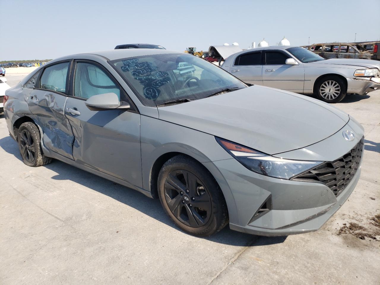 Lot #2952876750 2022 HYUNDAI ELANTRA SE