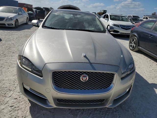 VIN SAJWA2G7XG8V98052 2016 Jaguar XJL, Portfolio no.5