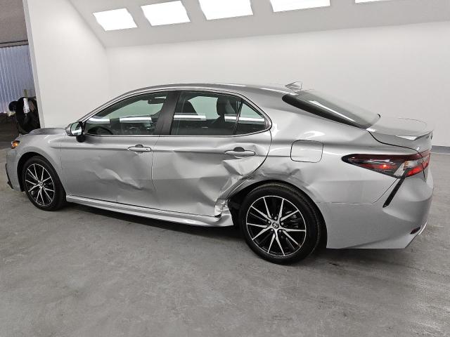 Vin: 4t1g11ak6ru249261, lot: 78459054, toyota camry se night shade 20242