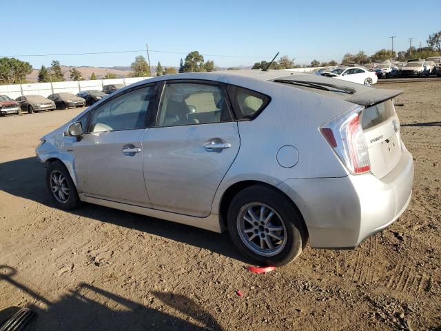 VIN JTDKN3DU0E1779815 2014 Toyota Prius no.2