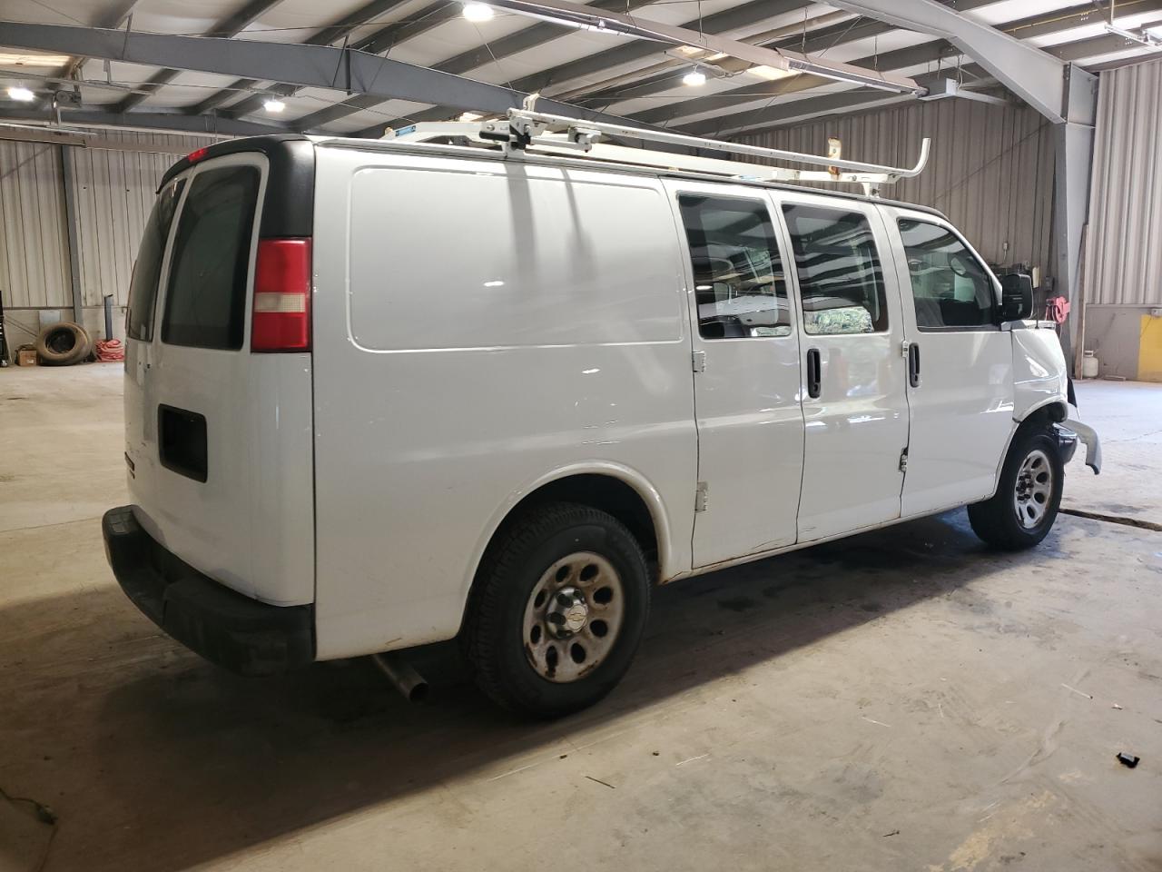 Lot #2994153344 2014 CHEVROLET EXPRESS G1