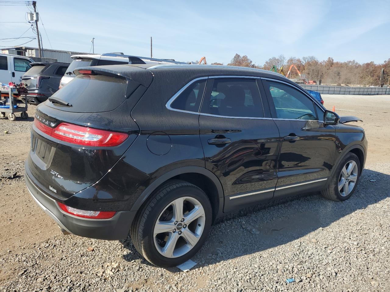 Lot #2952886816 2017 LINCOLN MKC PREMIE