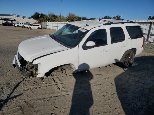 VIN 1GNSKBE06DR327969 2013 CHEVROLET TAHOE no.1