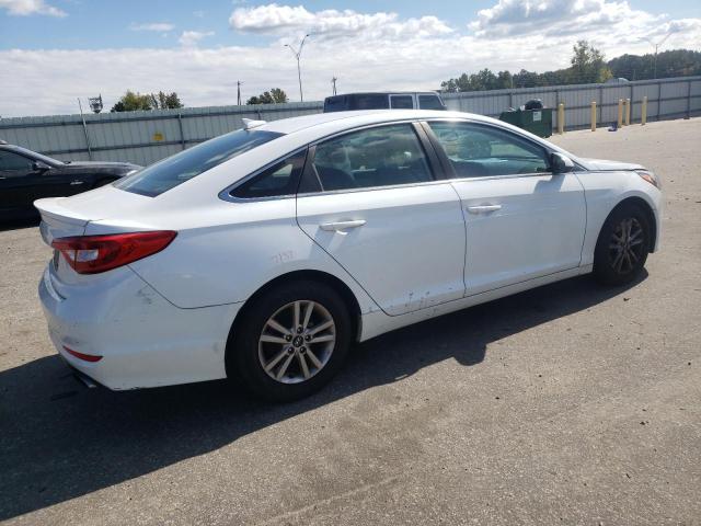 VIN 5NPE24AF1HH556777 2017 Hyundai Sonata, SE no.3